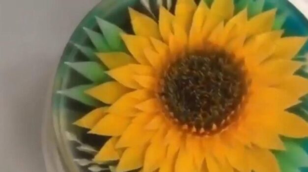 The Art of Gelatin Cakes